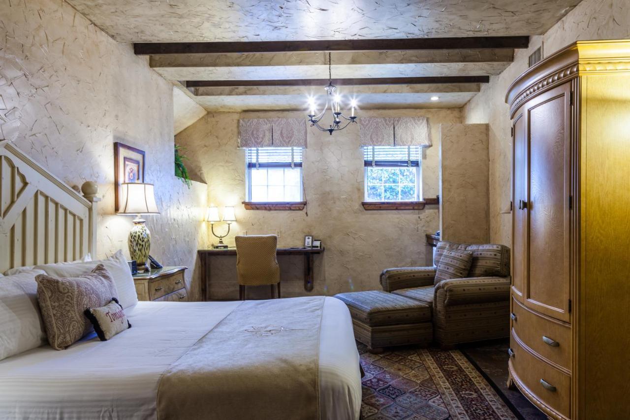 The Inn At Leola Village, A Historic Hotel Of America Exterior photo